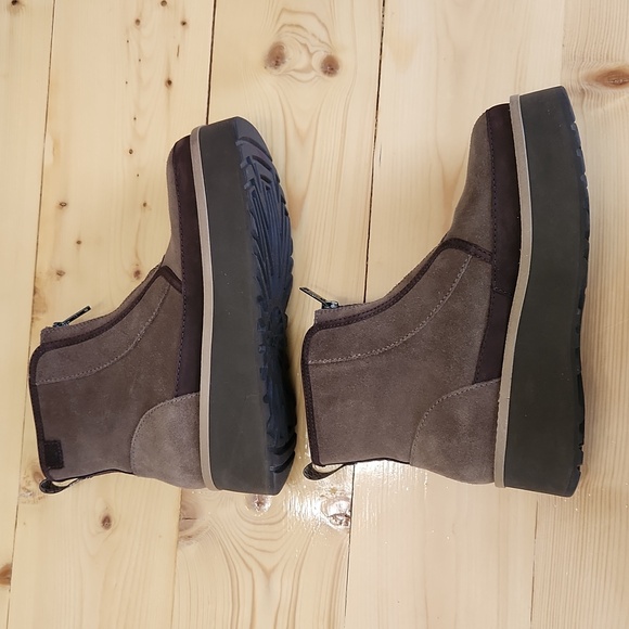 UGG Women's Cityfunc Zip Boots Platform size 8.5 Hickory - Picture 12 of 15